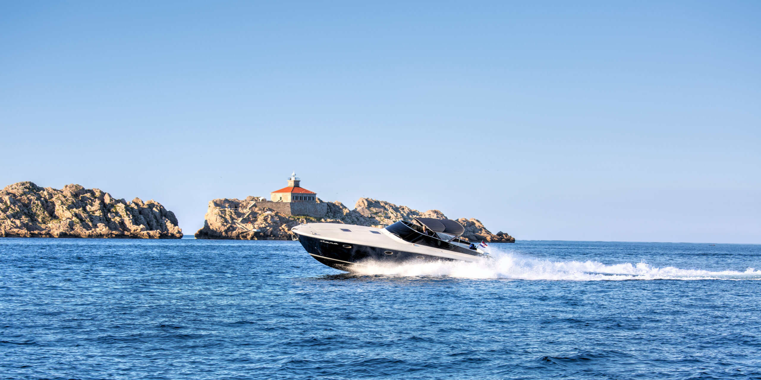 Yachts & Private Speed Boats - Adriatic Tours Inc. Charter Cruises